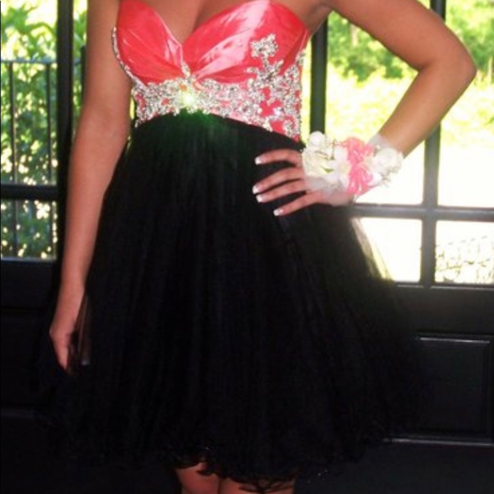 Strapless Short Prom Dress